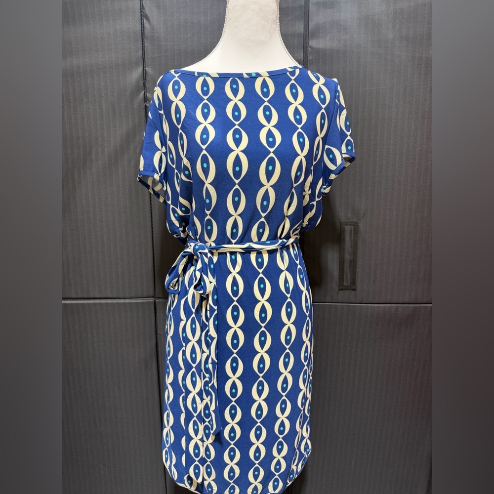 Leota Blue and Cream Geometric Midi Dress - NWT